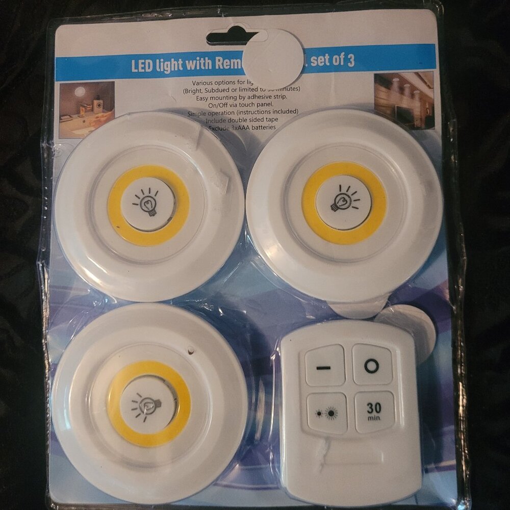 3 LED lights with remote